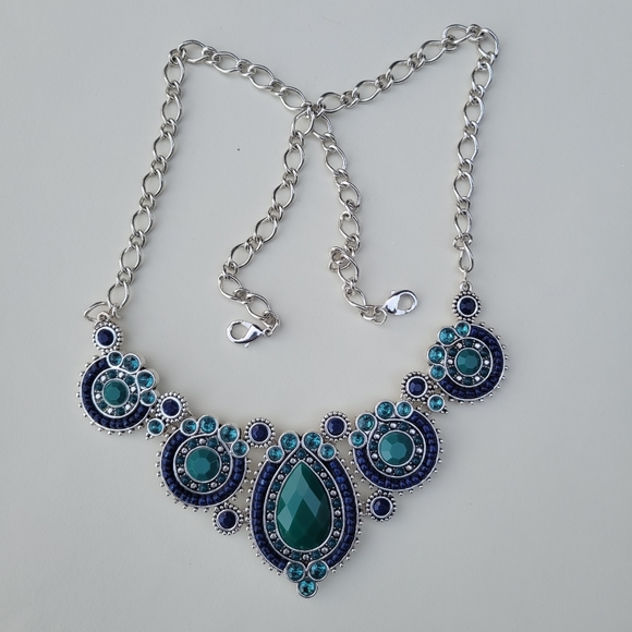 Premier Designs Victoria Necklace - Picture 2 of 3